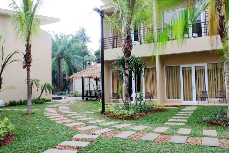 Bali De Anyer Hotel & Restaurant Exteriör bild